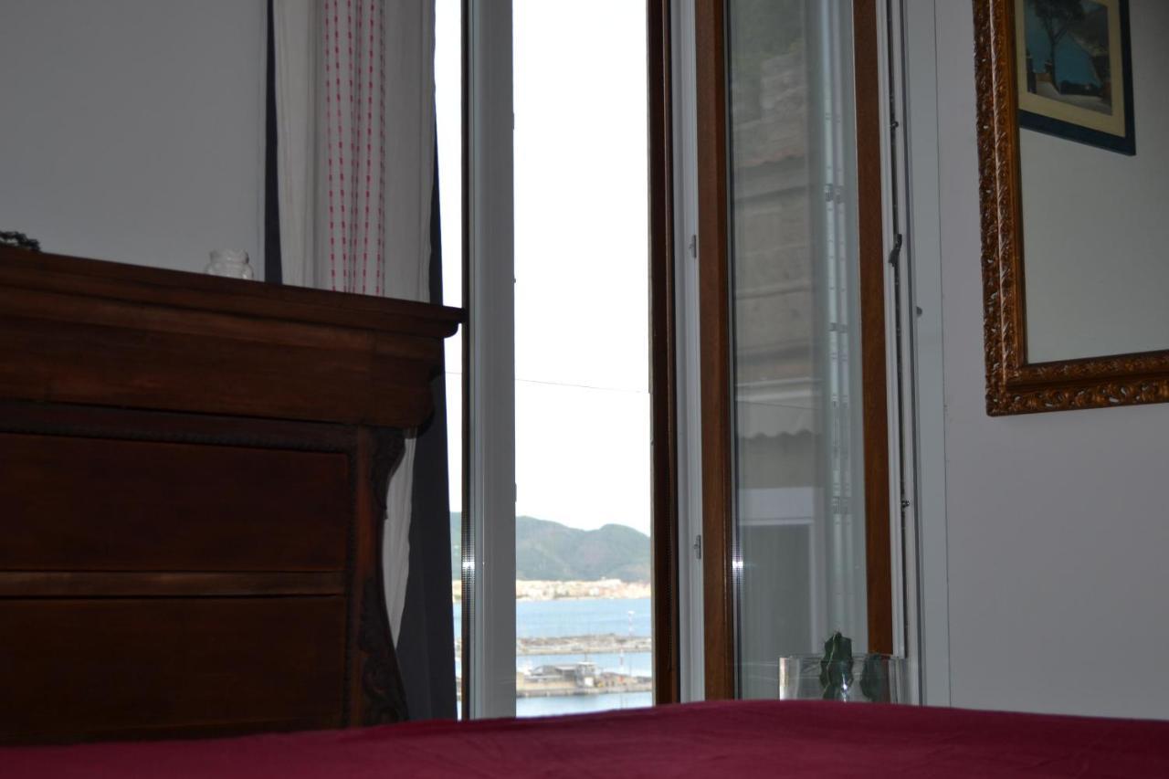 B&B Charming House Salerno Zewnętrze zdjęcie