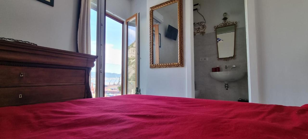 B&B Charming House Salerno Zewnętrze zdjęcie