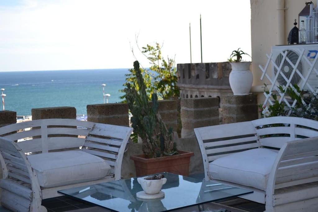 B&B Charming House Salerno Zewnętrze zdjęcie